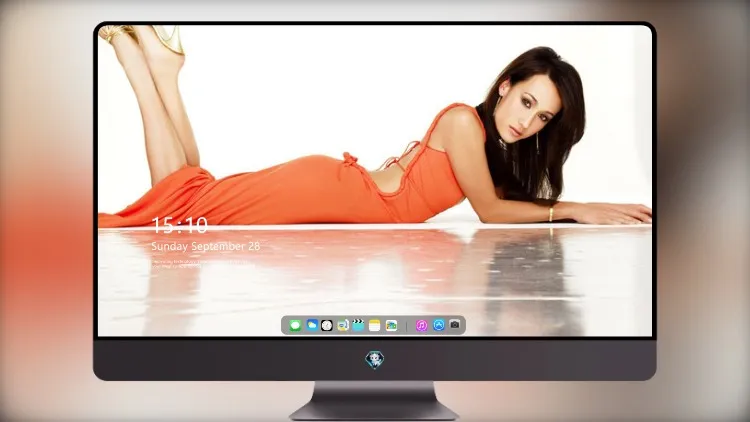 
Maggie Q